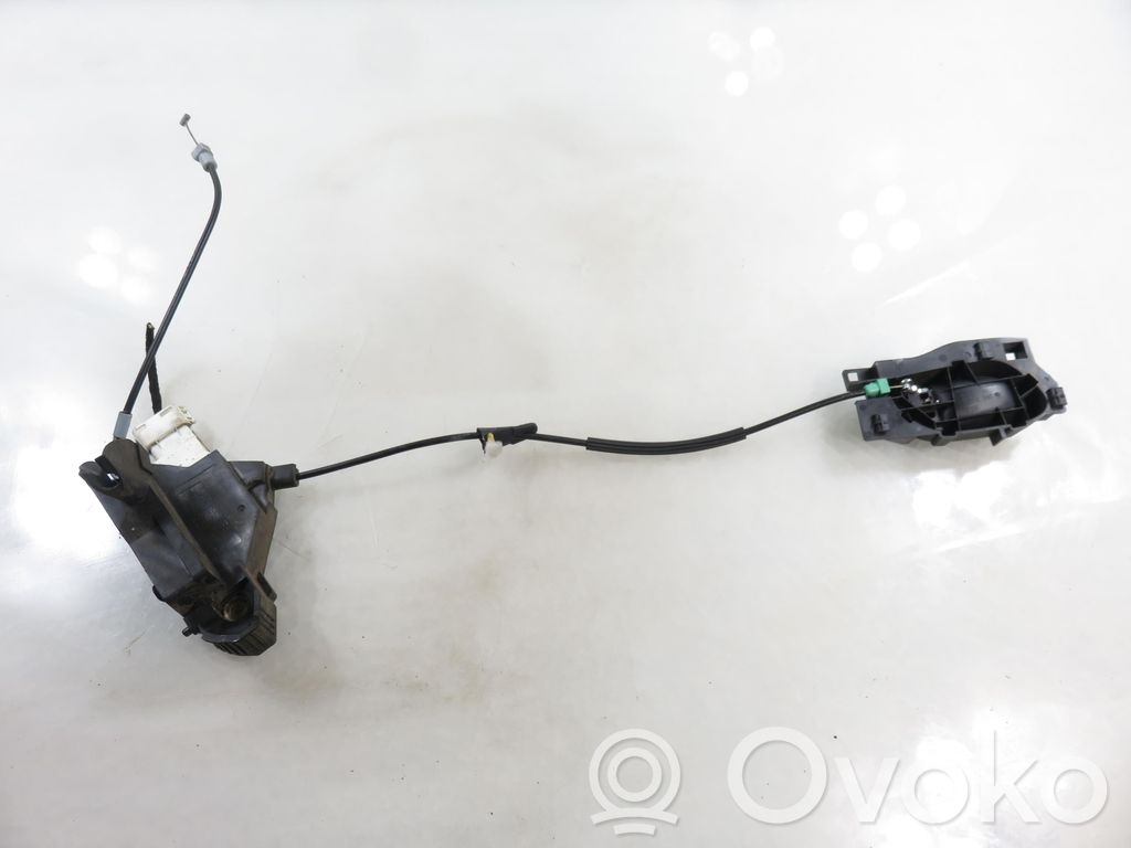 Citroen C4 I Takaoven lukko 