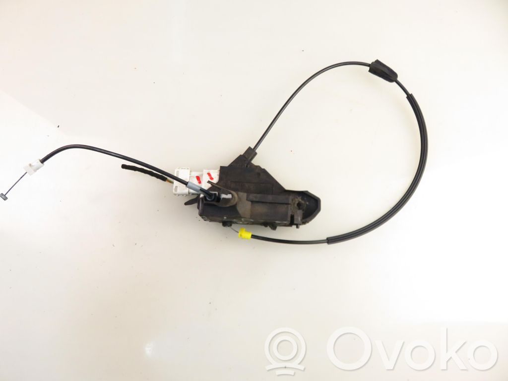 Citroen C4 I Priekšpusē slēdzene 