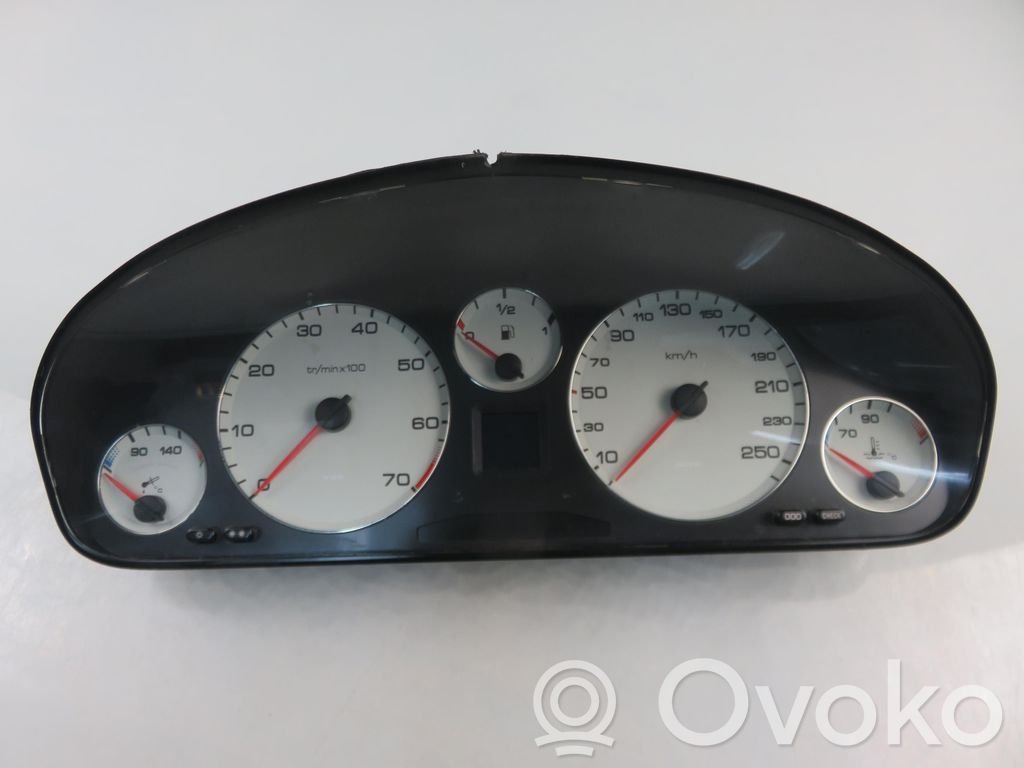Peugeot 607 Speedometer (instrument cluster) 