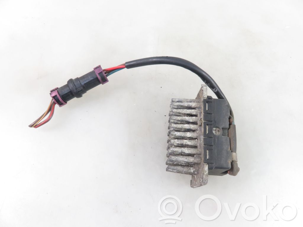 Motor aerotermă/rezistor ventilator   4D0820521A,4D0820521A