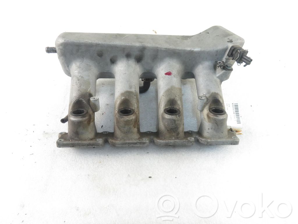 Kolektorius įsiurbimo   06A133223AQ,06A133223AQ