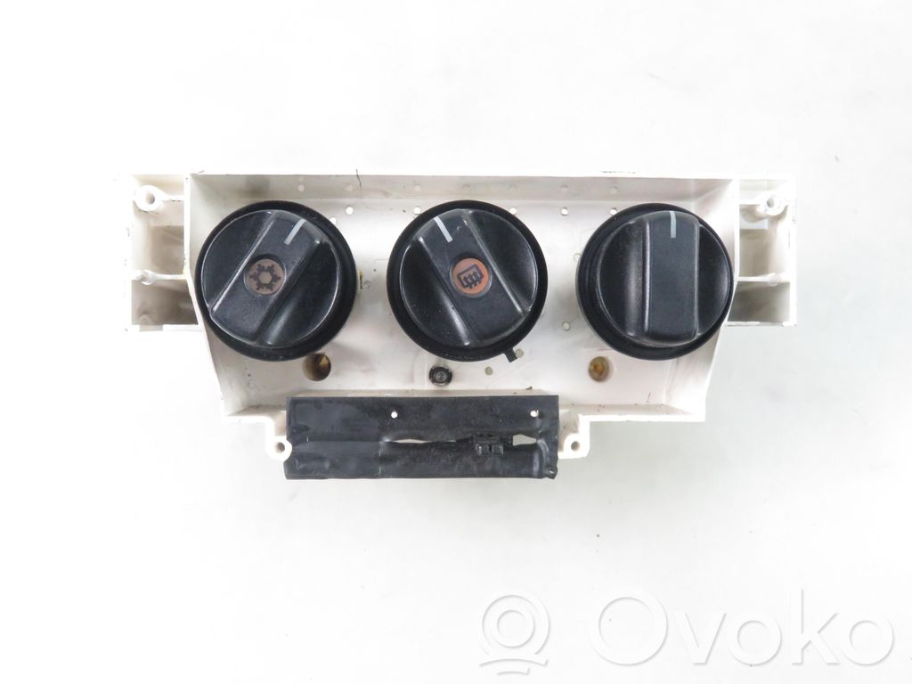 Interruptor de control del ventilador interior   7440083E20,7440083E20