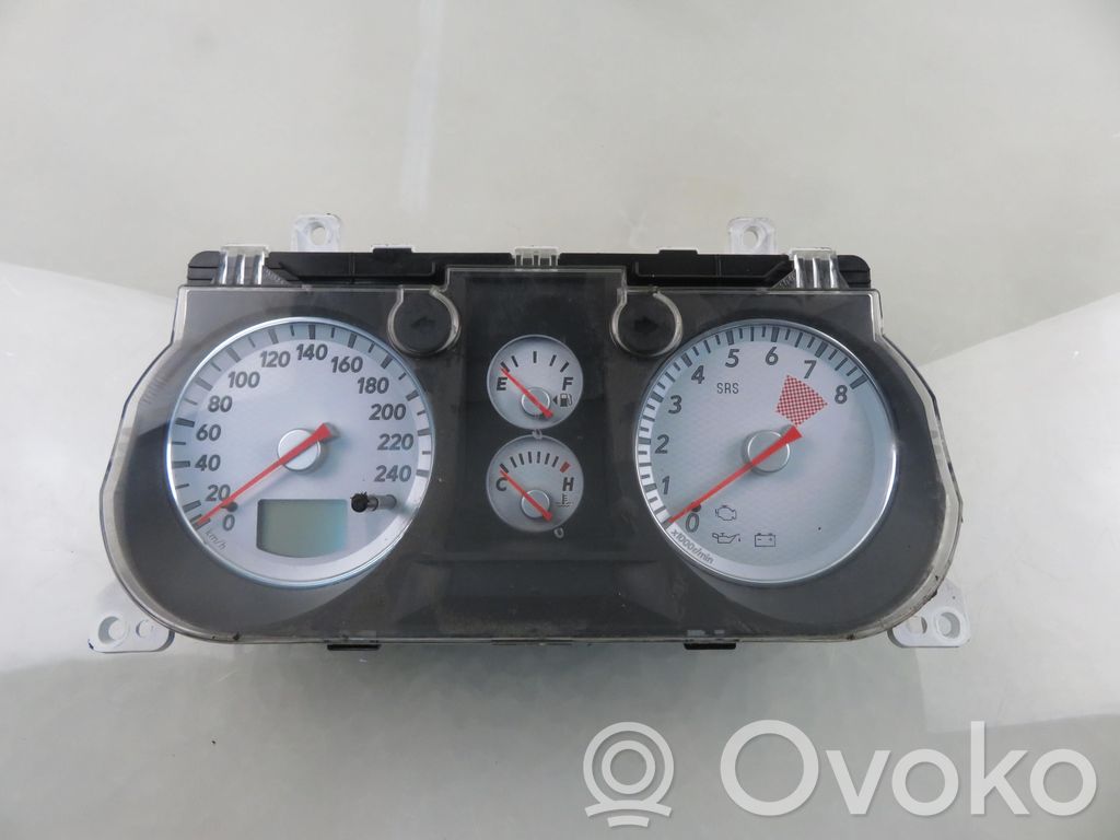 Mitsubishi Outlander Speedometer (instrument cluster) 