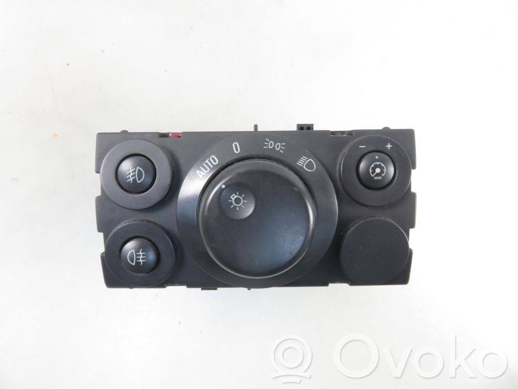 Opel Astra H Interruptor de luz 