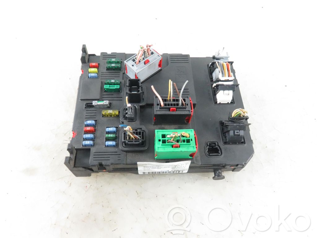 Peugeot 407 Modul de control caroserie central 