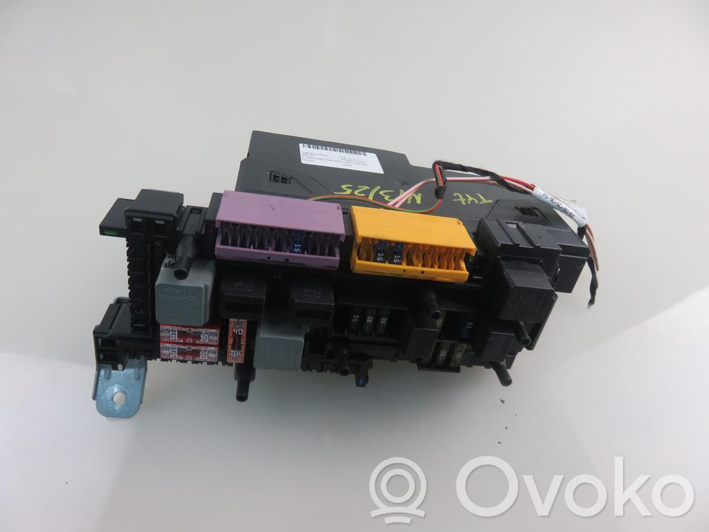 Mercedes-Benz C W204 Modul de control caroserie central 