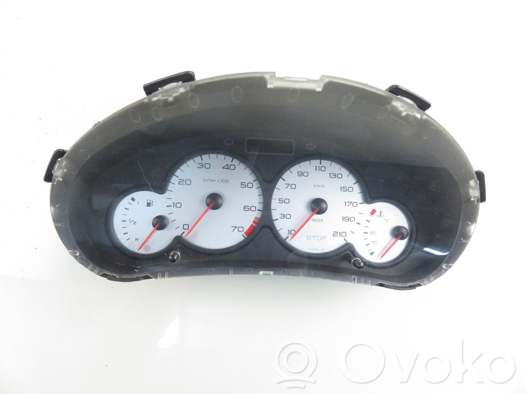 Peugeot 206 Geschwindigkeitsmesser Cockpit 