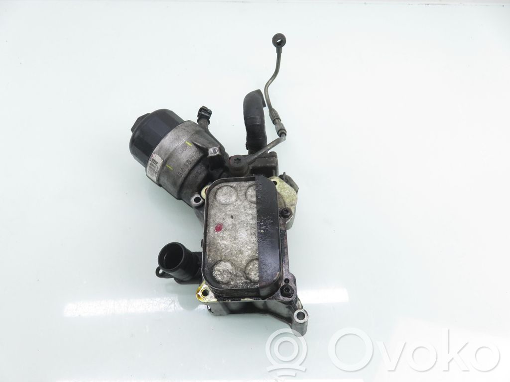 Opel Corsa D Öljynsuodattimen kannake