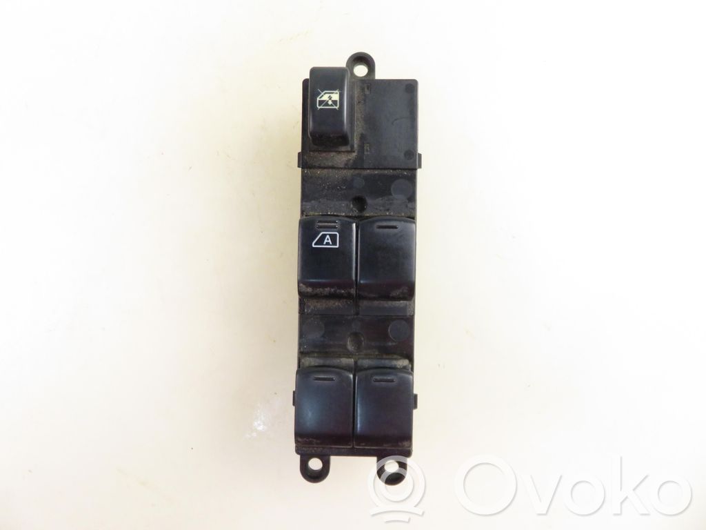 Comutator comandă geamuri electrice   25401JD00B,25401JD00B