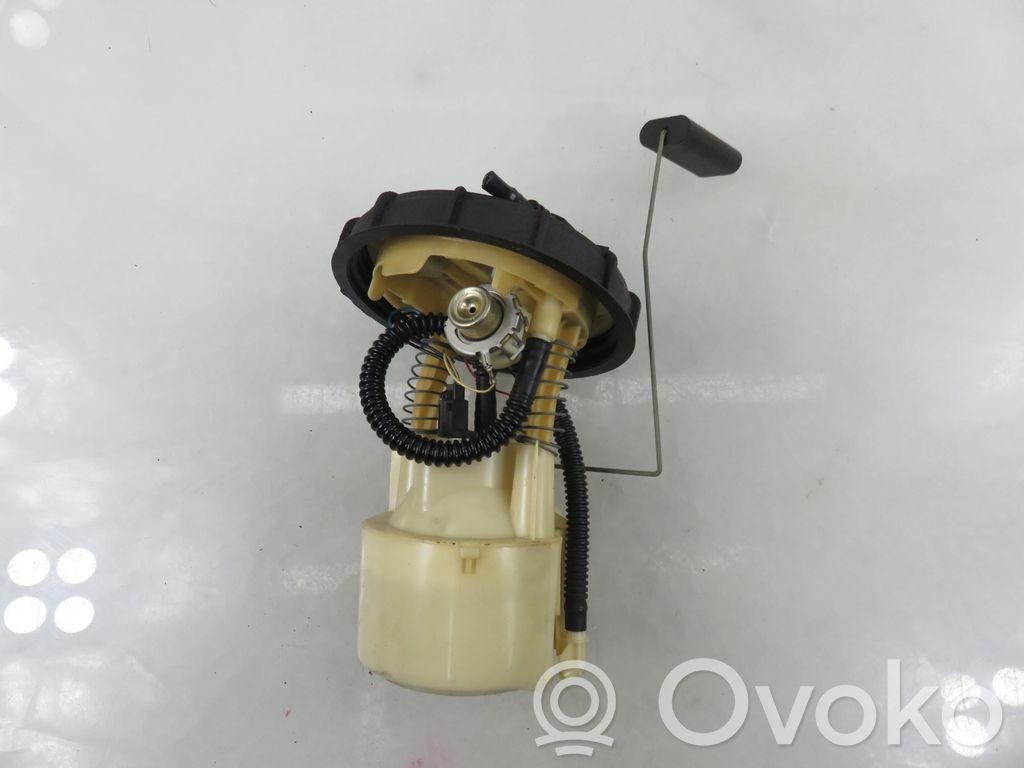 Bomba interna de combustible   7700431718D,7700431718D