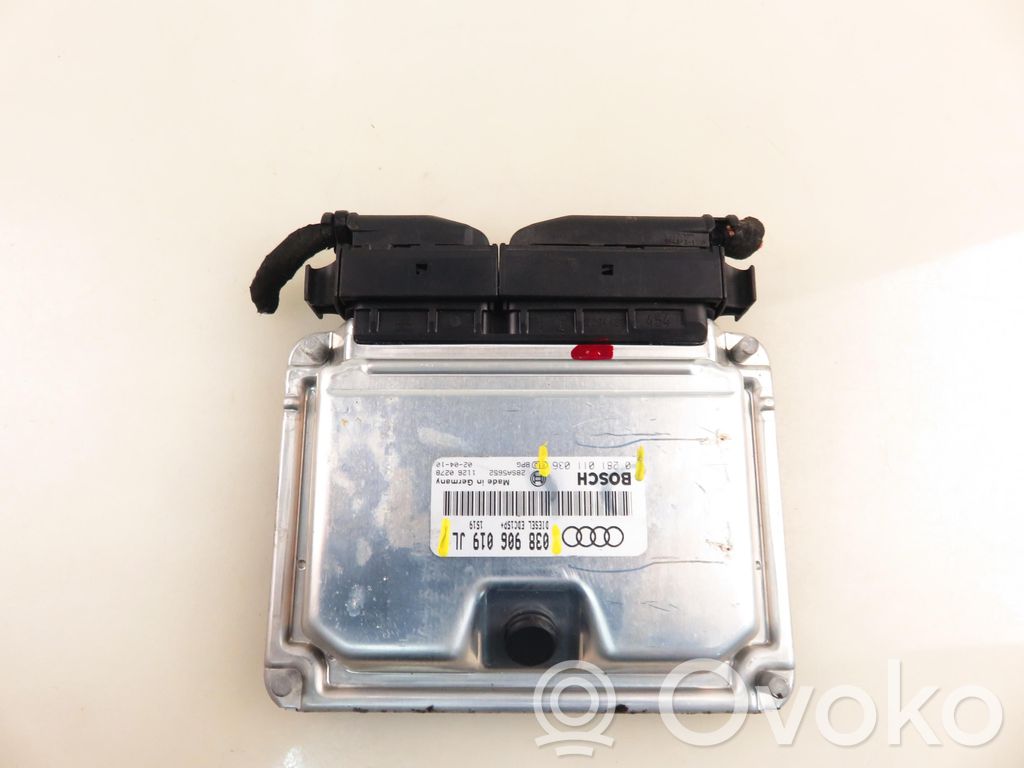 Audi A4 S4 B6 8E 8H Unitate/modul de control motor 