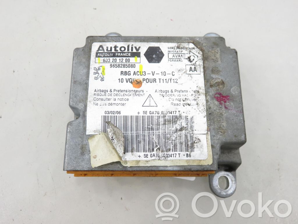 Peugeot 206 Airbag control unit/module 
