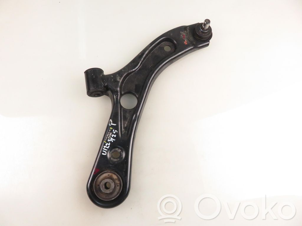 Suzuki Swift I Front control arm 