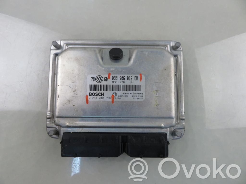 Volkswagen PASSAT B5.5 Unitate/modul de control motor 