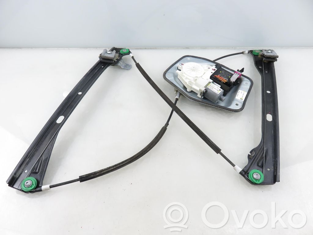 Volkswagen Golf V Regulador de puerta delantera con motor 