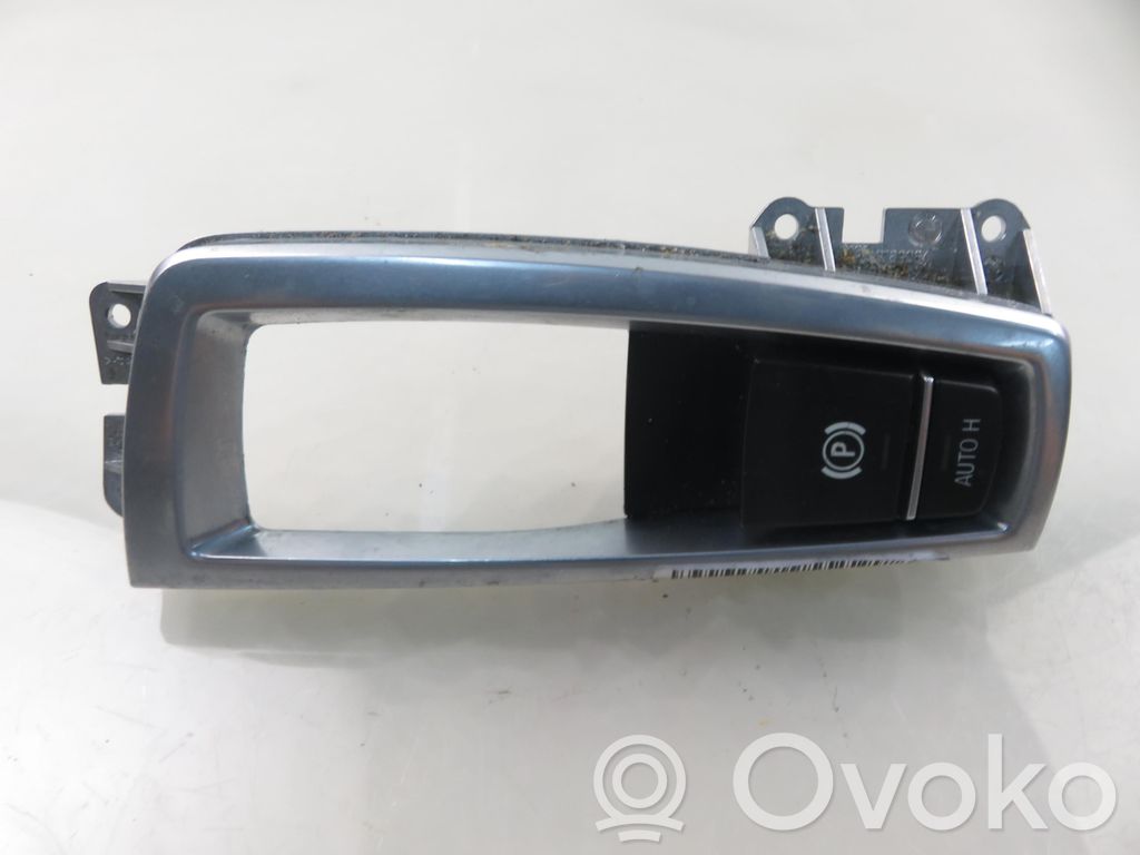BMW 5 F10 F11 Comutator menținere automată frână parcare 