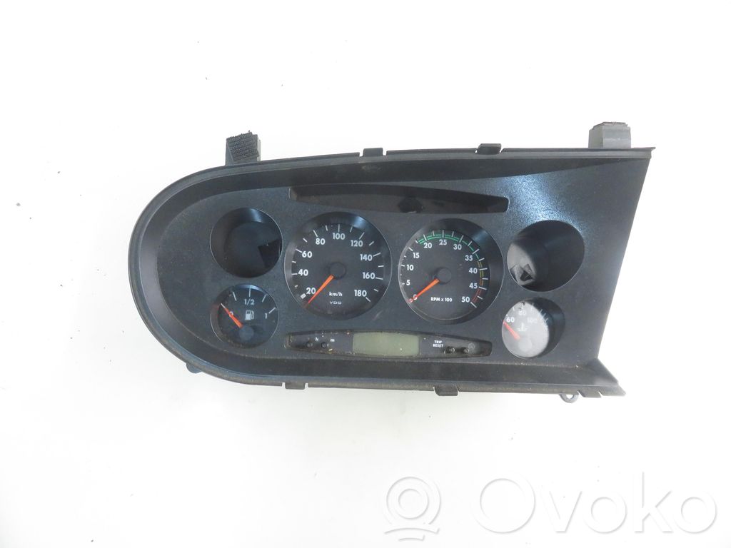 Iveco Daily 3rd gen Velocímetro (tablero de instrumentos) 