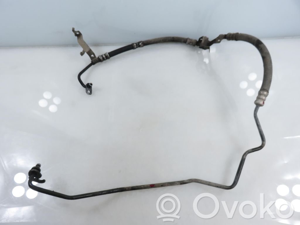 Ohjaustehostimen letkusto   GK213E586AB,GK213E586AB