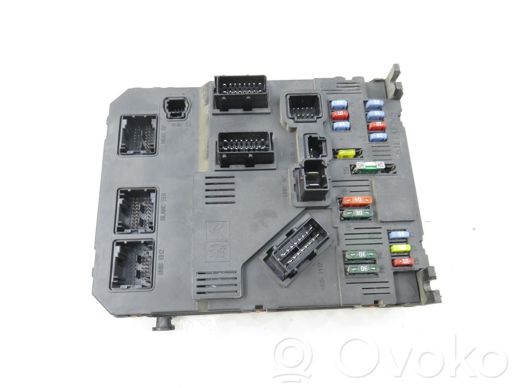 Peugeot 206 Unidad de control/módulo de carrocería central 