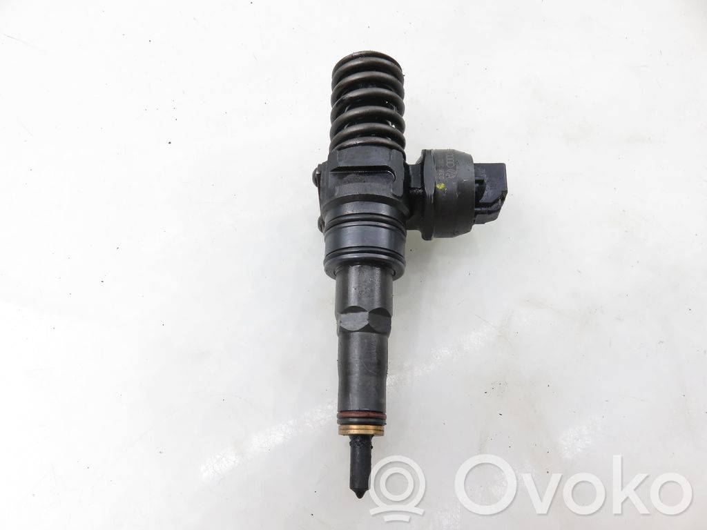 Audi A4 S4 B6 8E 8H Inyector de combustible 
