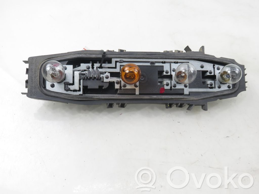 Dodge Stealth Porte ampoule de feu arrière
