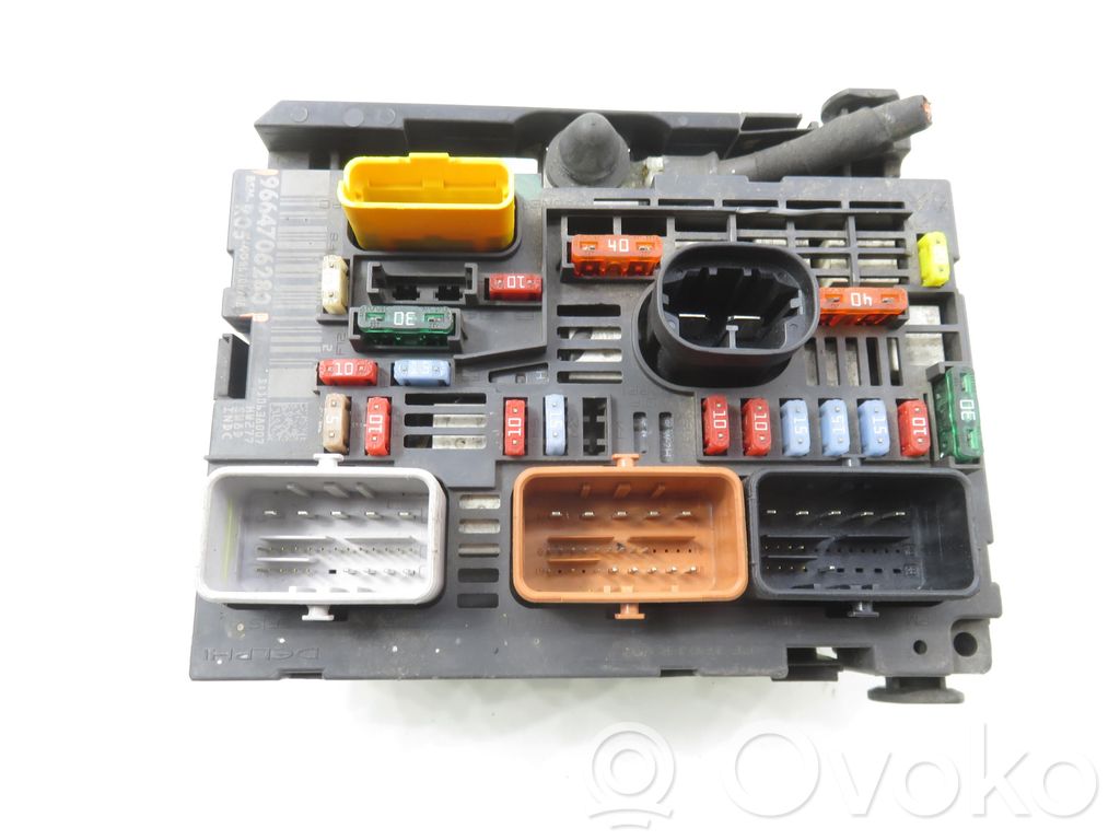 Peugeot Traveller Unidad de control del BSM