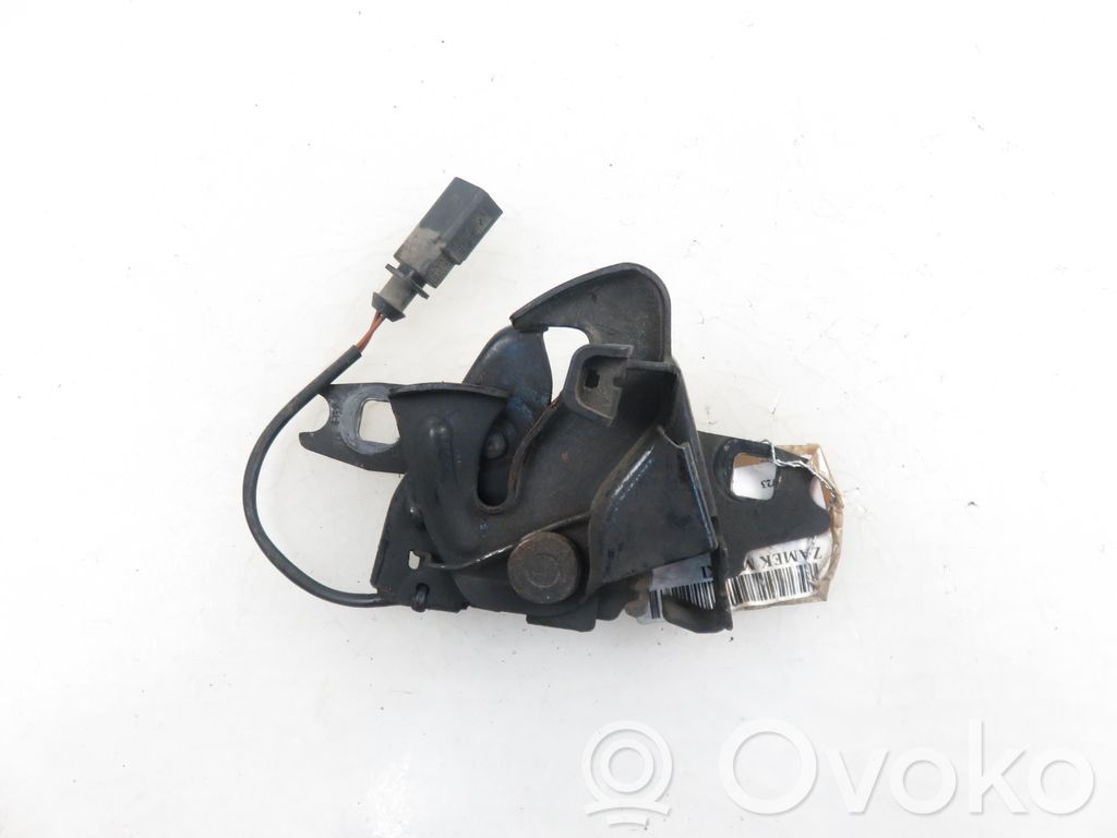 Skoda Octavia Mk1 (1U) Serrure de capot