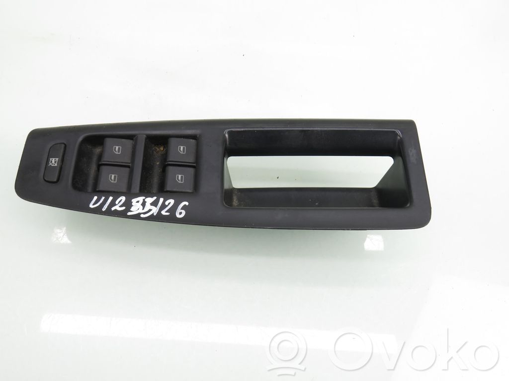 Volkswagen Polo IV 9N3 Interrupteur commade lève-vitre