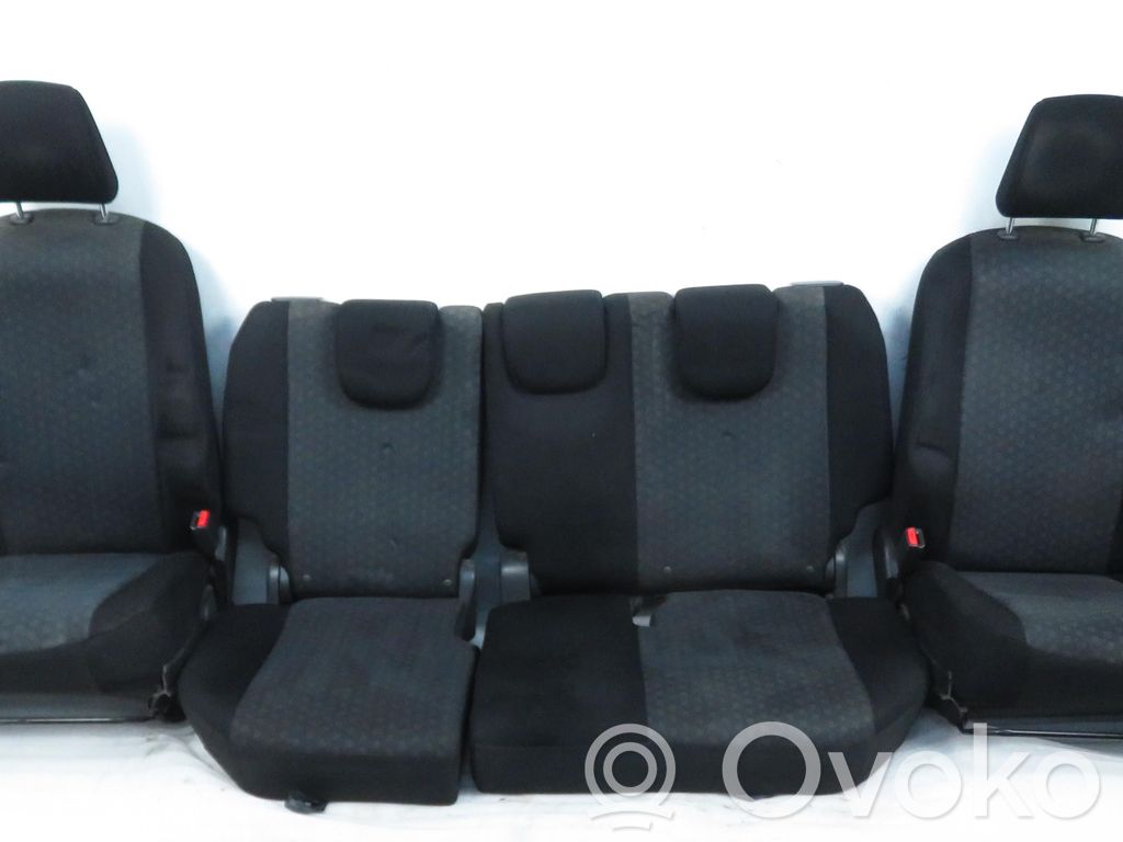 Toyota Urban Cruiser XP110 Set scaune