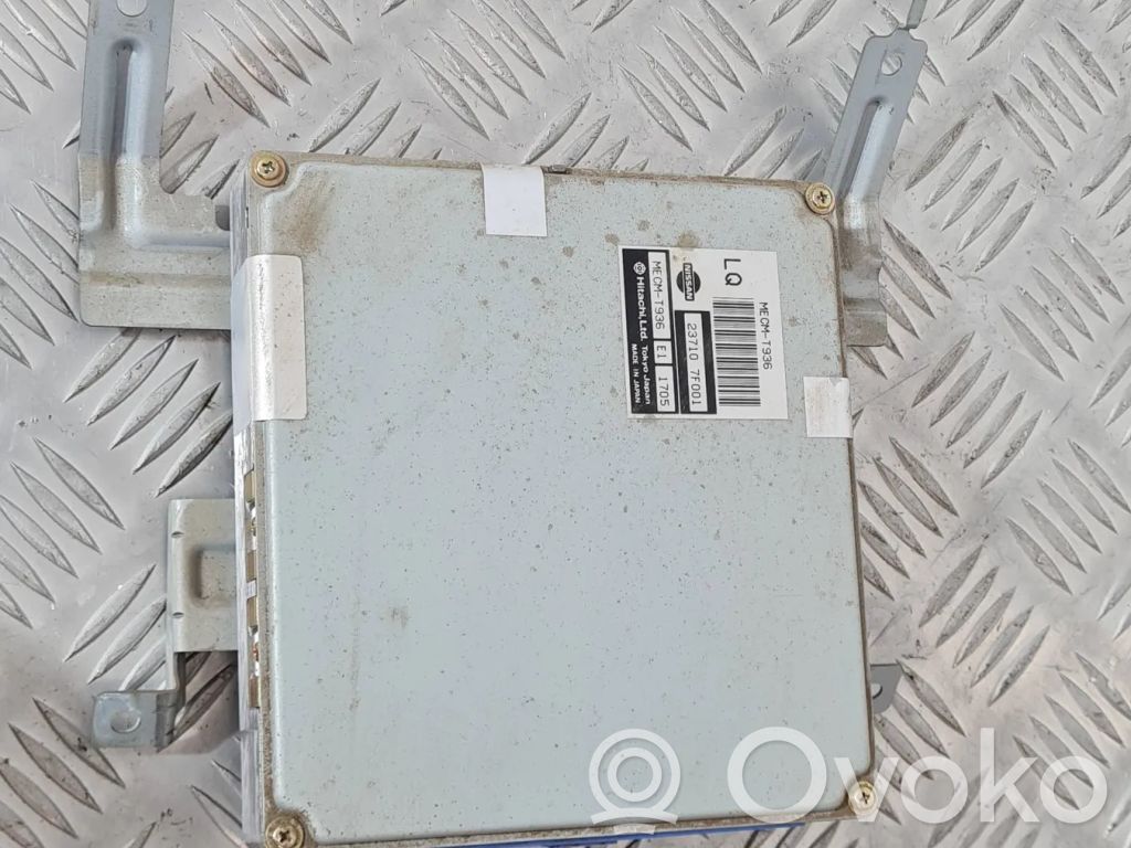 Nissan Terrano Engine control unit/module 
