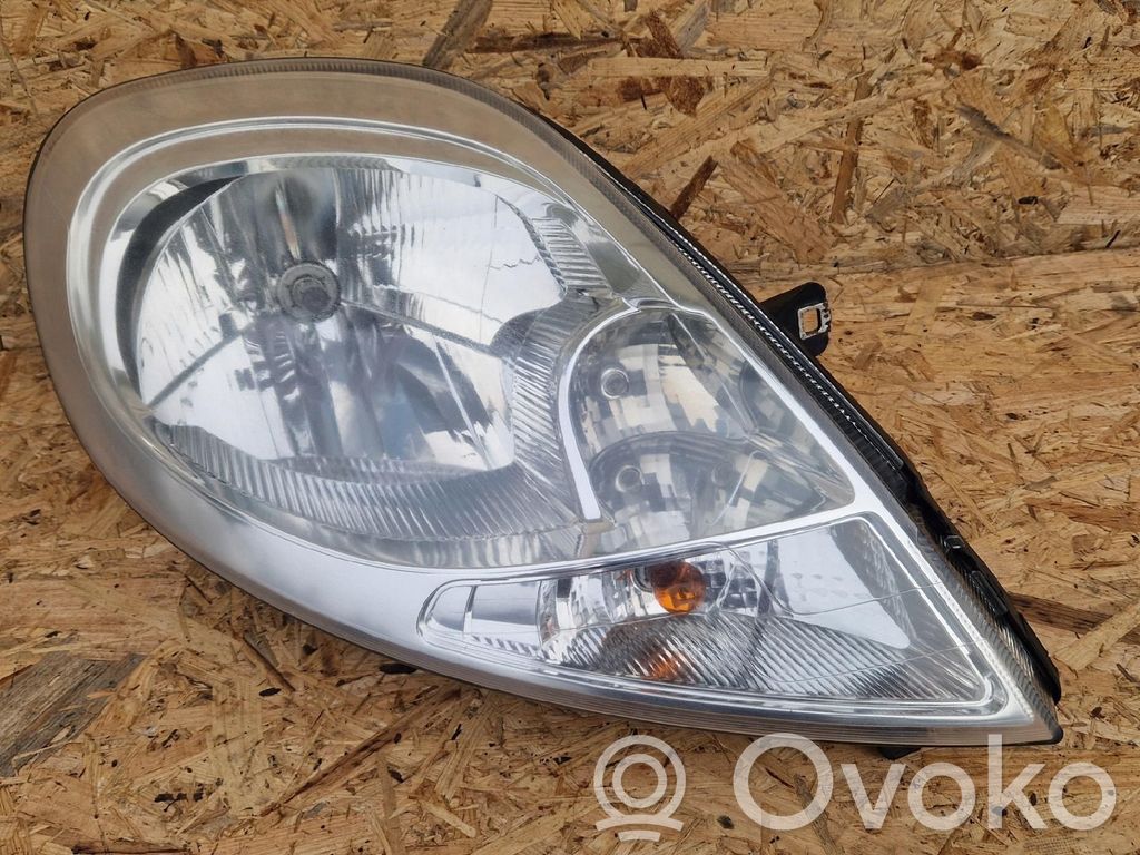 Scheinwerfer   8200701356