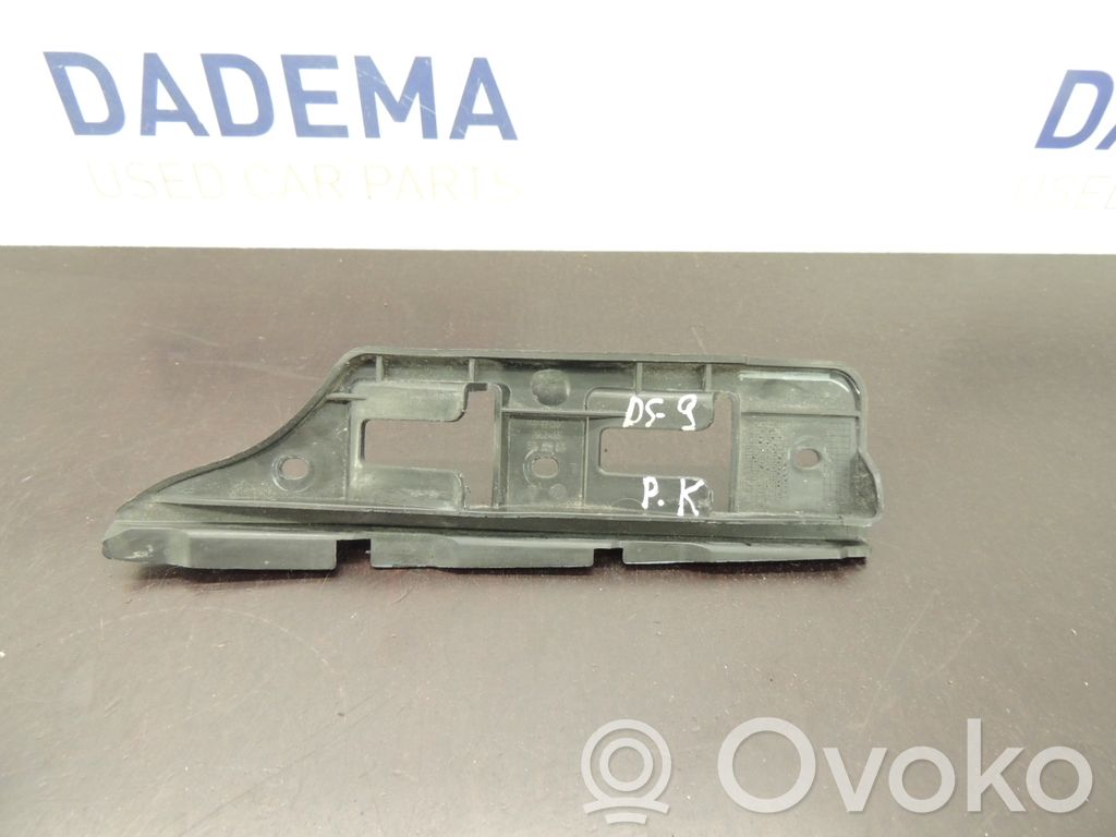 Volkswagen Golf V Support de montage de pare-chocs avant 