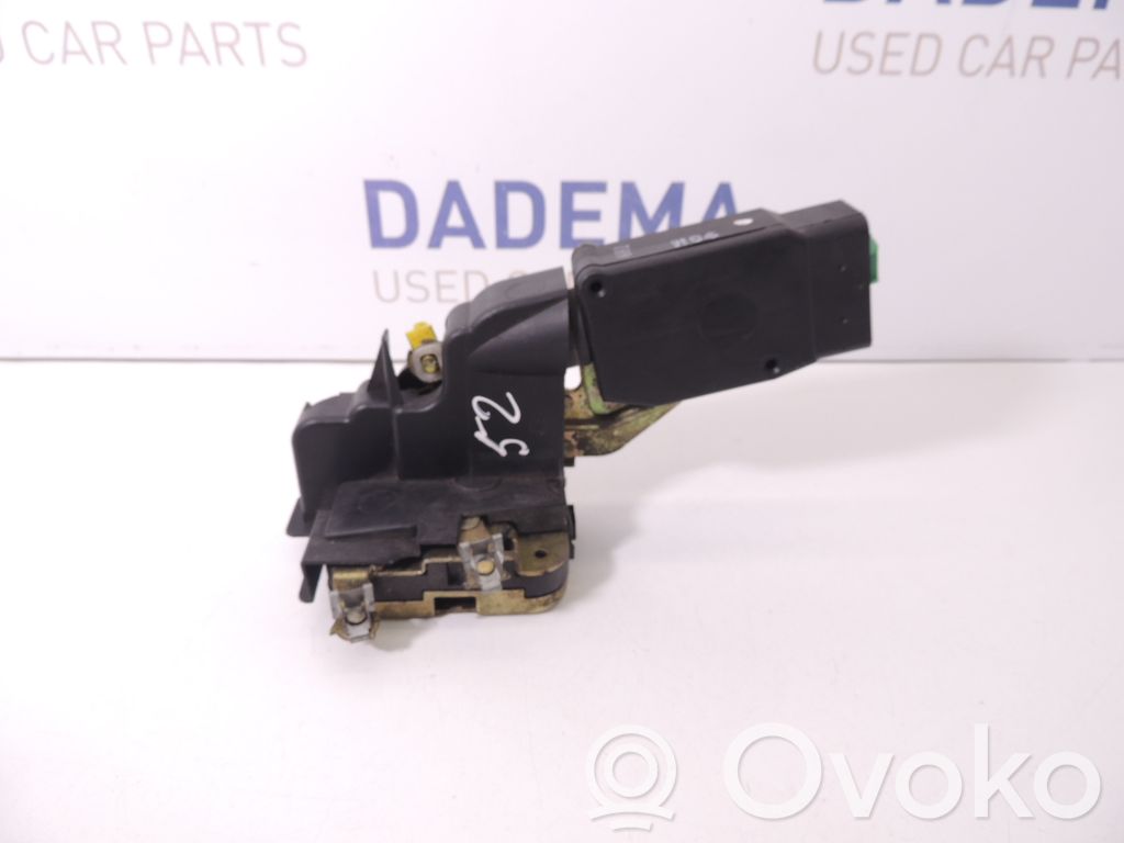Front door lock   D52