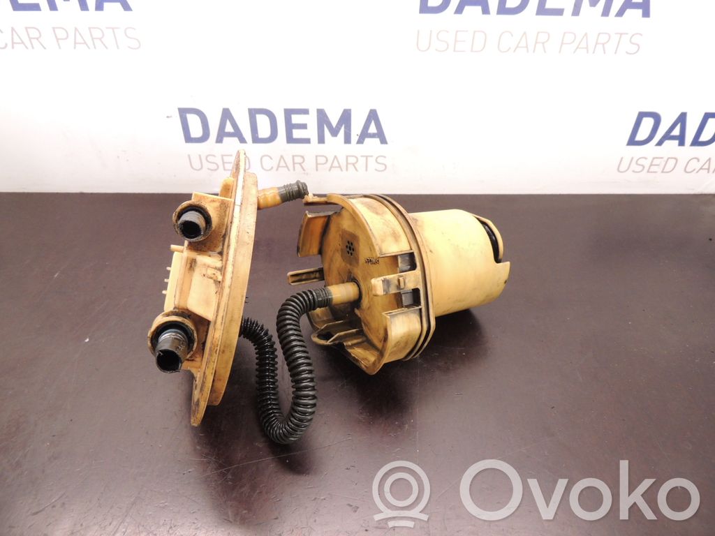 Bomba interna de combustible   D168