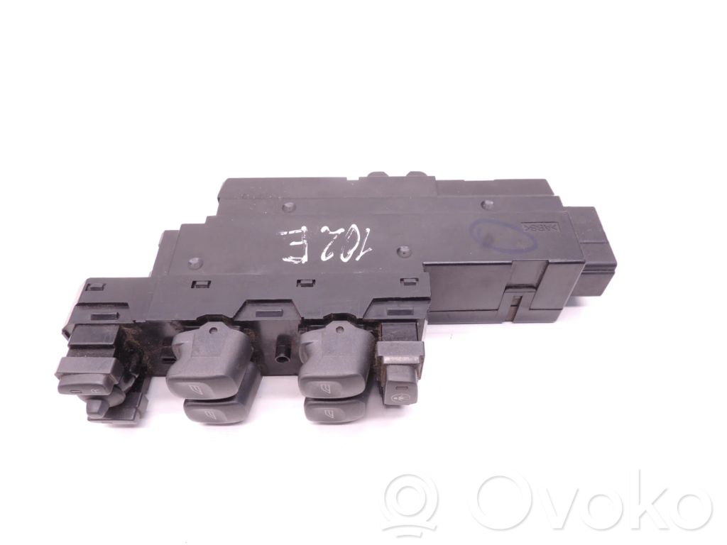 Volvo V70 Interrupteur commade lève-vitre 