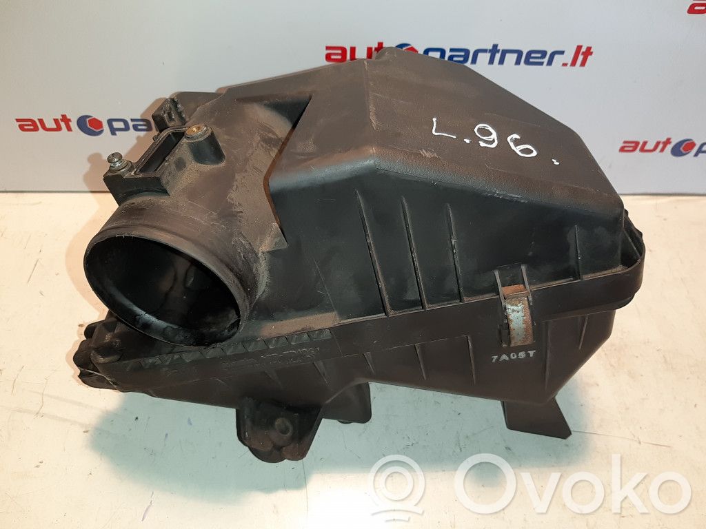 Air filter box