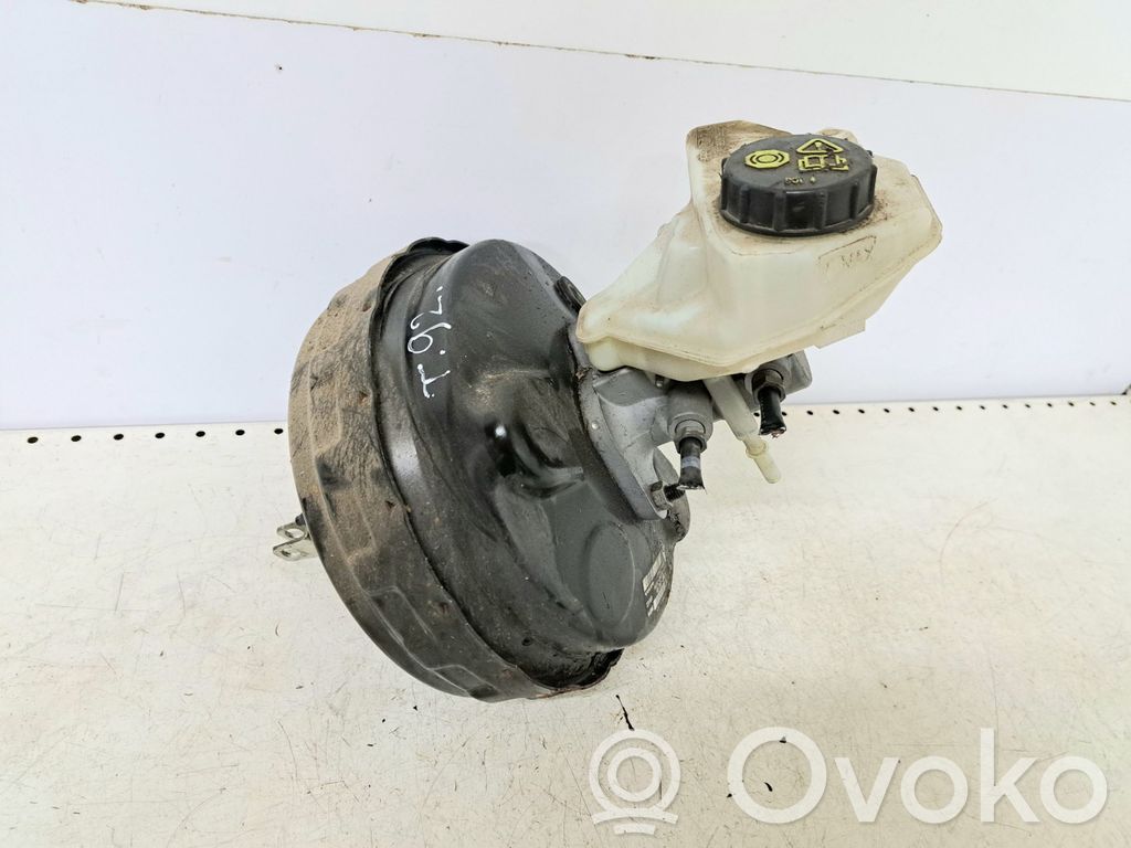 Volvo V70 Jarrutehostin 