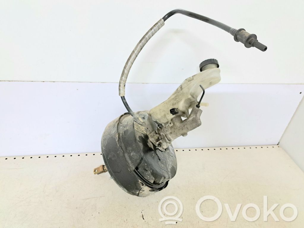 Toyota Corolla Verso AR10 Jarrutehostin 