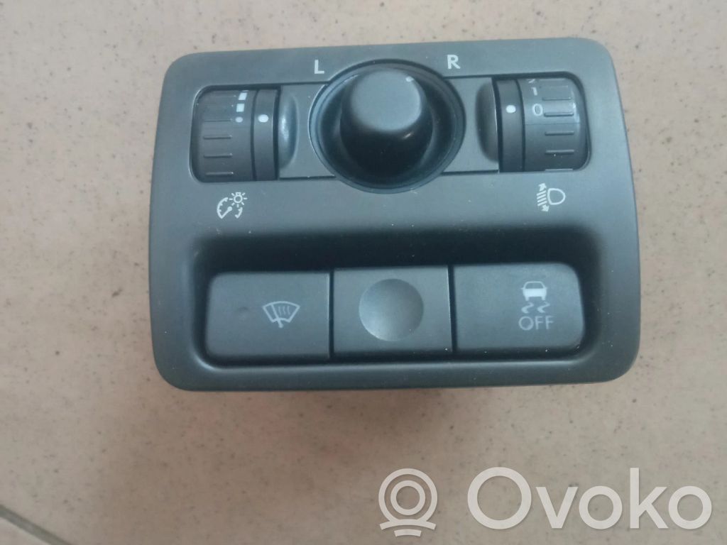 Subaru Legacy Headlight level height control switch 