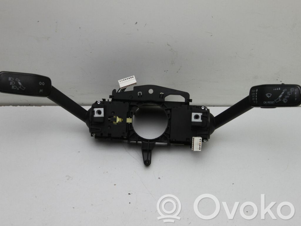 Skoda Octavia Mk3 (5E) Leva/interruttore dell’indicatore di direzione e tergicristallo 