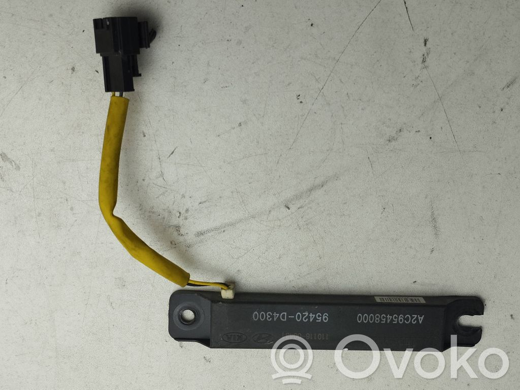 KIA Optima Aerial antenna amplifier 