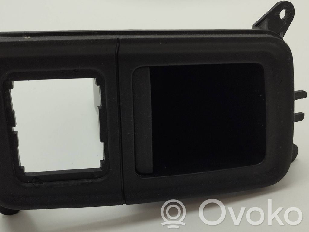 Dodge RAM AUX in-socket connector 