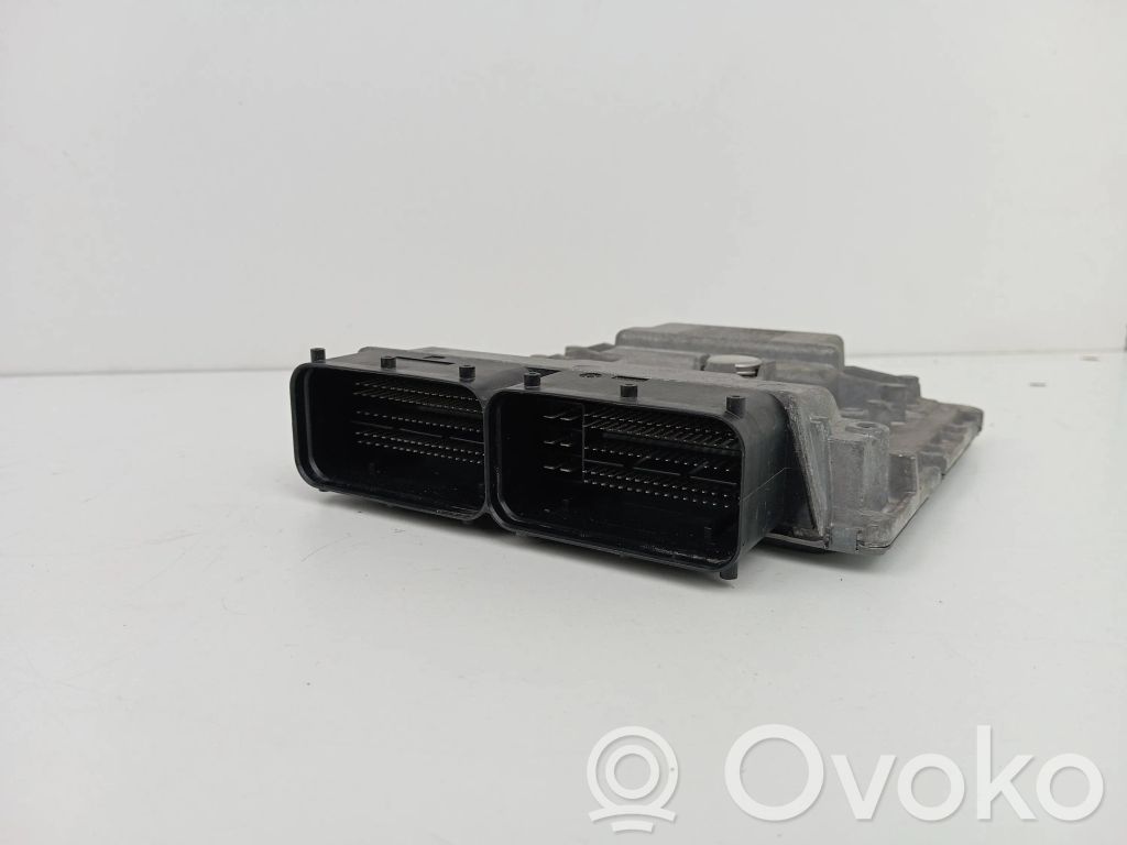 Audi A4 S4 B9 Engine control unit/module 