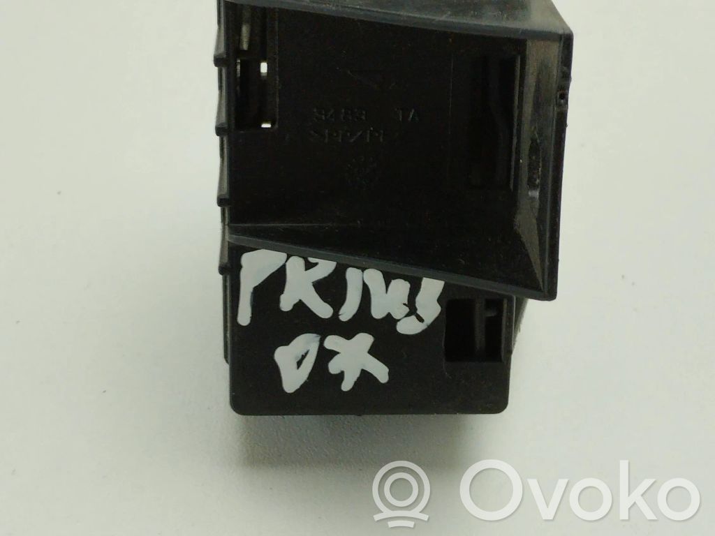 Toyota Prius (XW20) Skrzynka bezpieczników / Komplet 