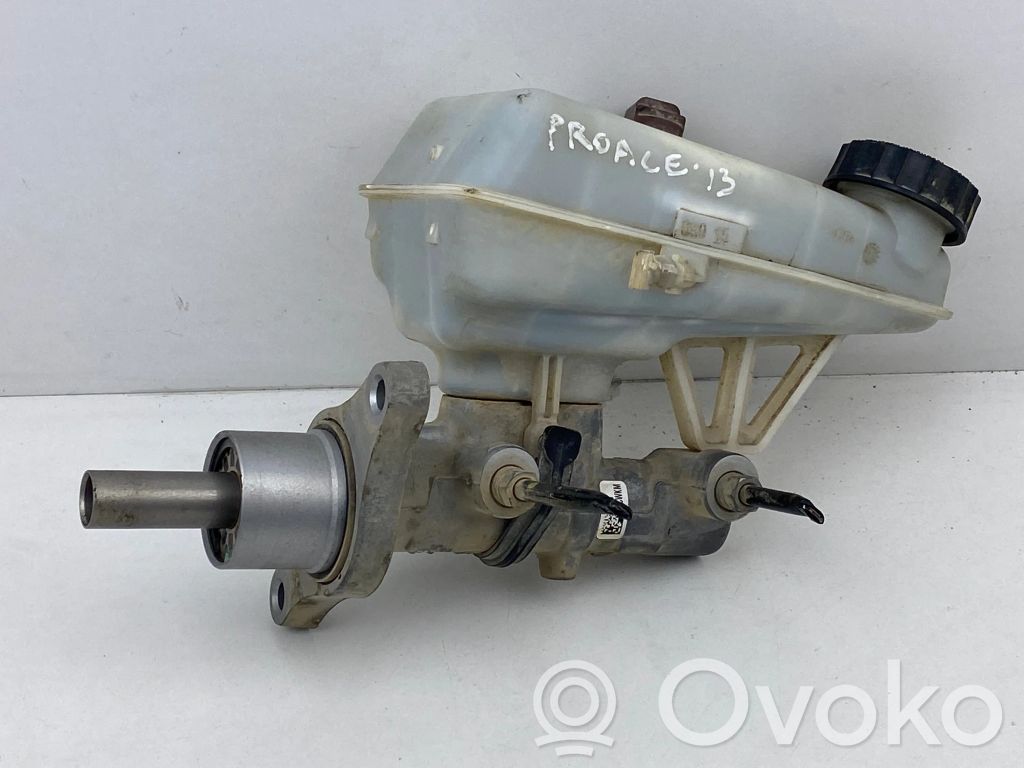 Toyota Proace Master brake cylinder 