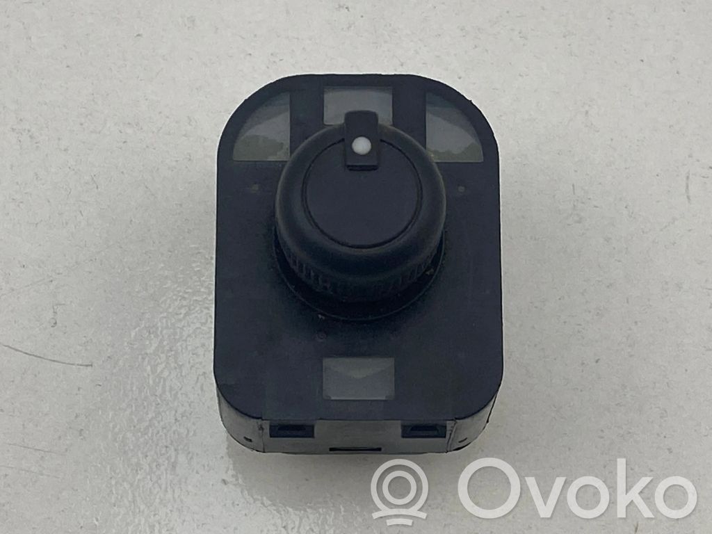 Audi A3 S3 8V Wing mirror switch 