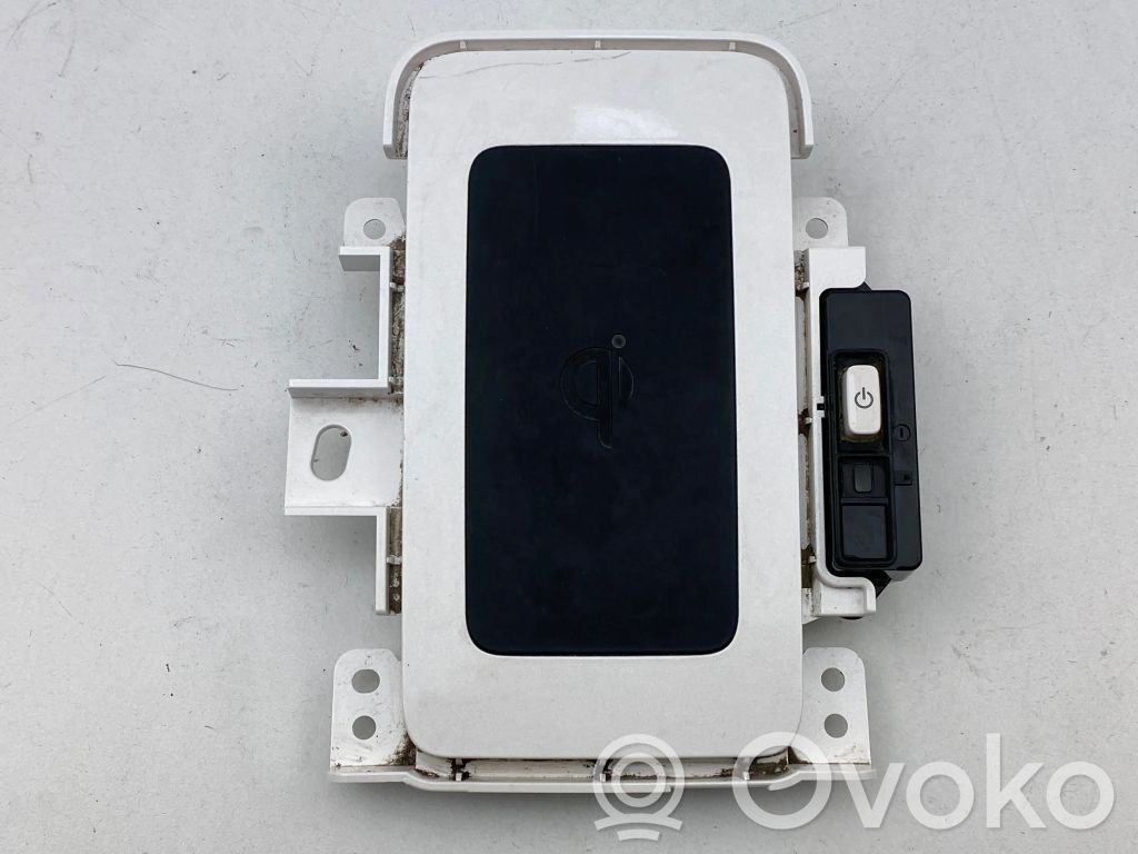 Toyota Prius Prime Moduł ładowania bezprzewodowego 