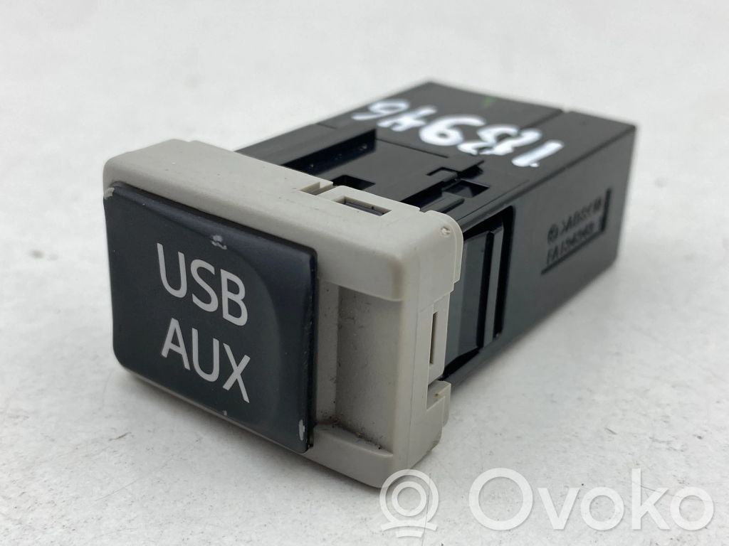 Lexus RX 450H USB socket connector 