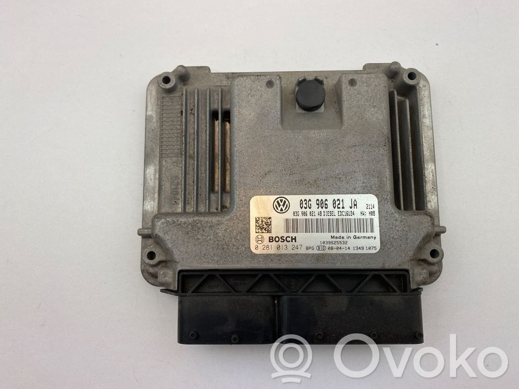 Volkswagen Caddy Engine control unit/module 