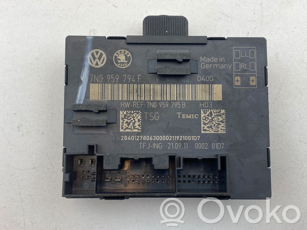 Seat Alhambra (Mk2) Door control unit/module 